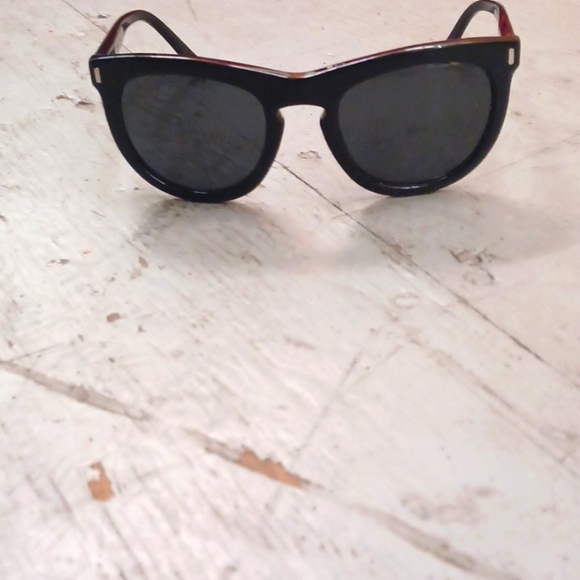 Dolce & Gabbana glasses - Picture 1 of 4